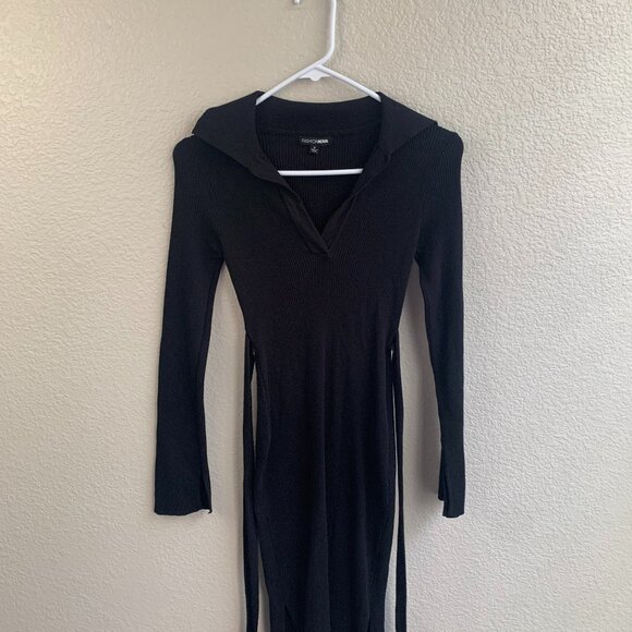 Fashion Nova Women's Bodycon Dress Size Medium Black  Long Sleeve V-Neck - Picture 1 of 10